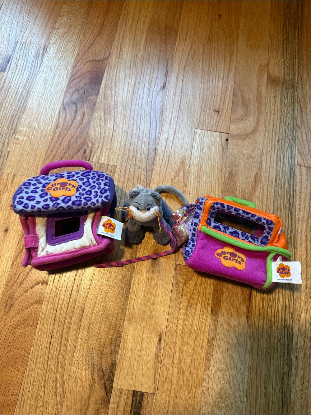 Groovy Girls Gray Cat and two pet carrier bundle vintage Y2K